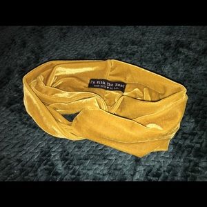 NWOT I’m With The Band Velvet Turban Headband